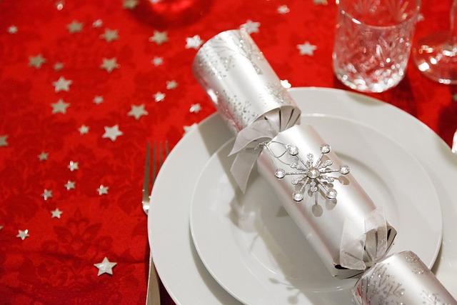 The top picks for luxury Christmas crackers