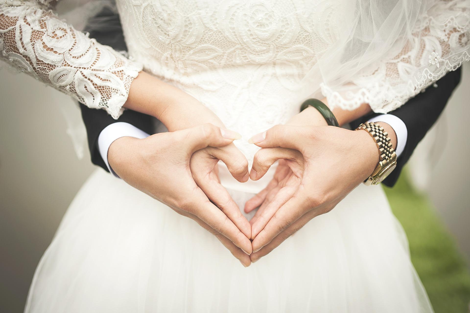 UK marriage rates fall below divorce rate to lowest level since 1838