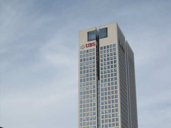 UBS seals analytics deal with fintech firm